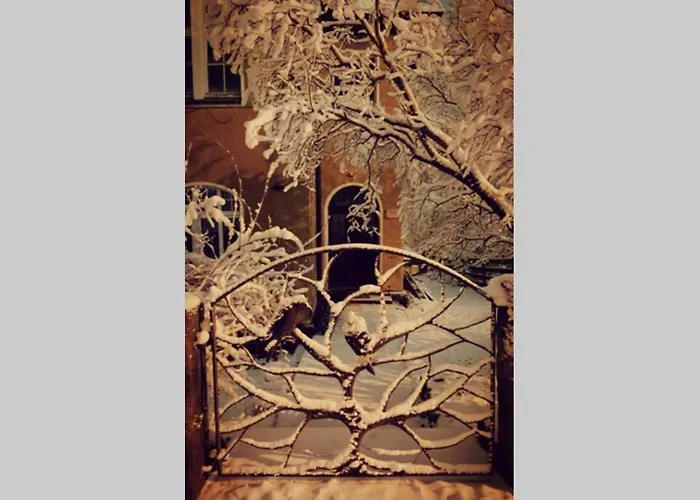 아파트 Marcowka M4 - Duzy W Historycznej Willi Z Ogrodem *