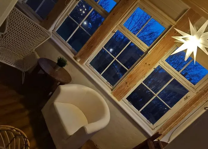 Marcowka M4 - Duzy W Historycznej Willi Z Ogrodem