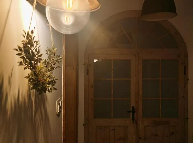 Apartament Marcówka M4 - Duży W Historycznej Willi Z Ogrodem